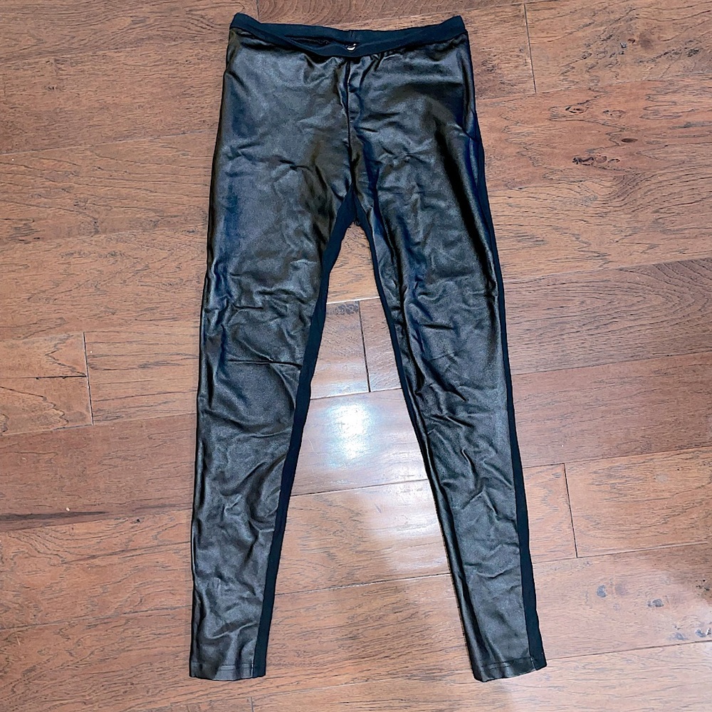 Faux leather leggings